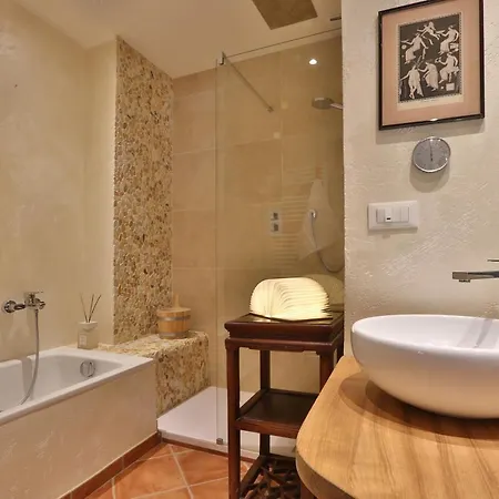 Nel Salotto Di Apartman Trieszt